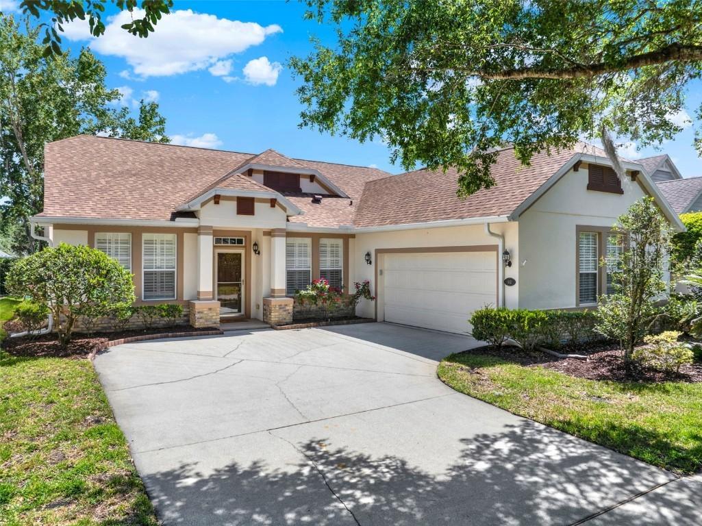 112 Overton Gardens Lane, Deland, FL 32724