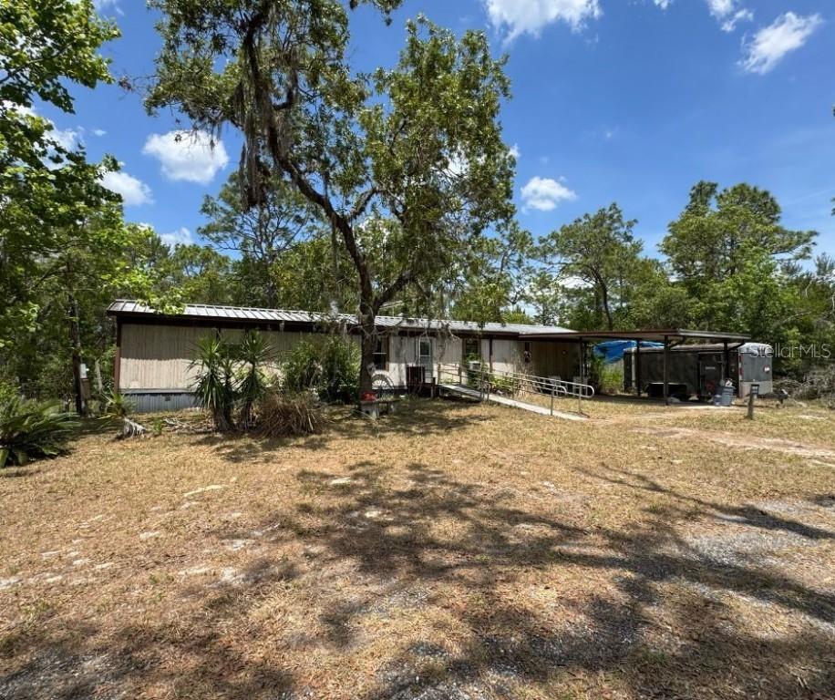 140 Sand Lake Dr., Pomona Park, FL 32181