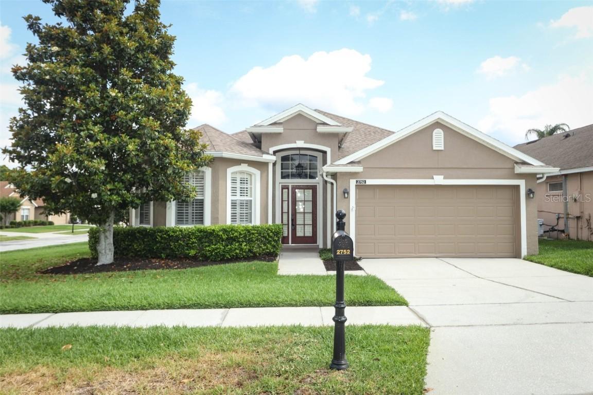 2752 Bellewater Pl., Oviedo, FL 32765