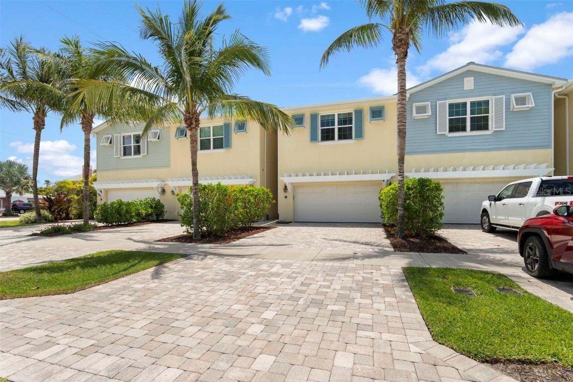 105 12th Ave., Indialantic, FL 32903