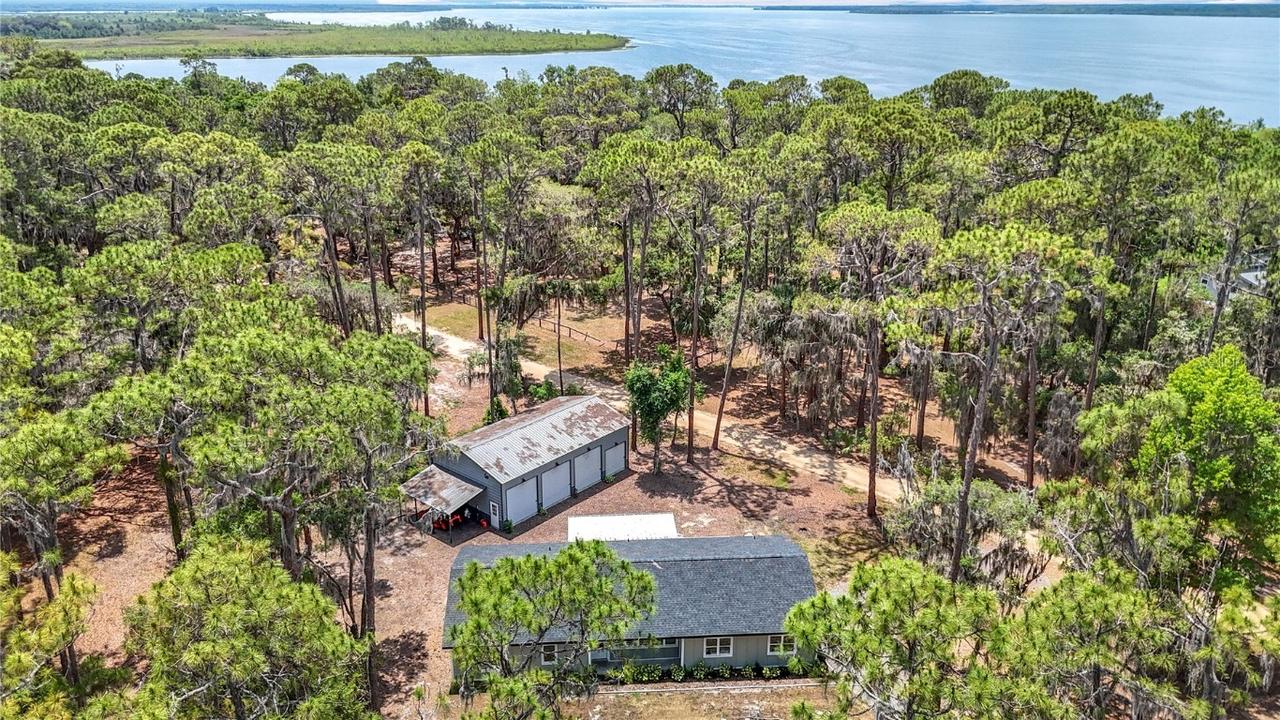 7374 Circle Dr., Lady Lake, FL 32159