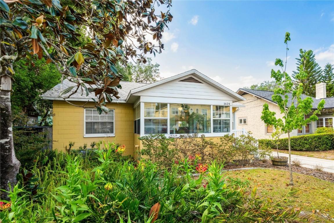 1624 Park Lake St., Orlando, FL 32803