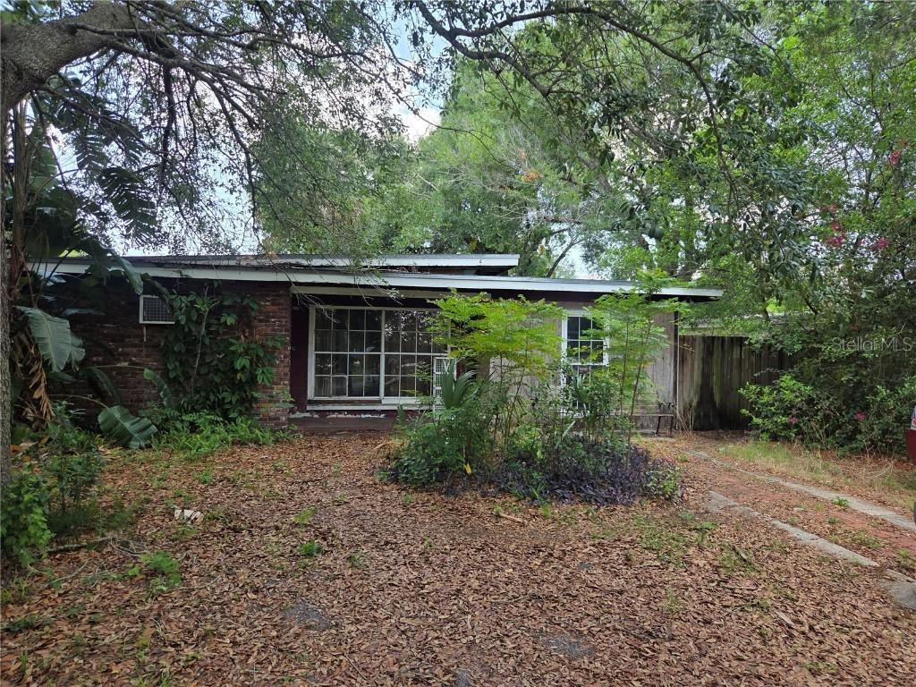 2638 S Laurel Ave., Sanford, FL 32773