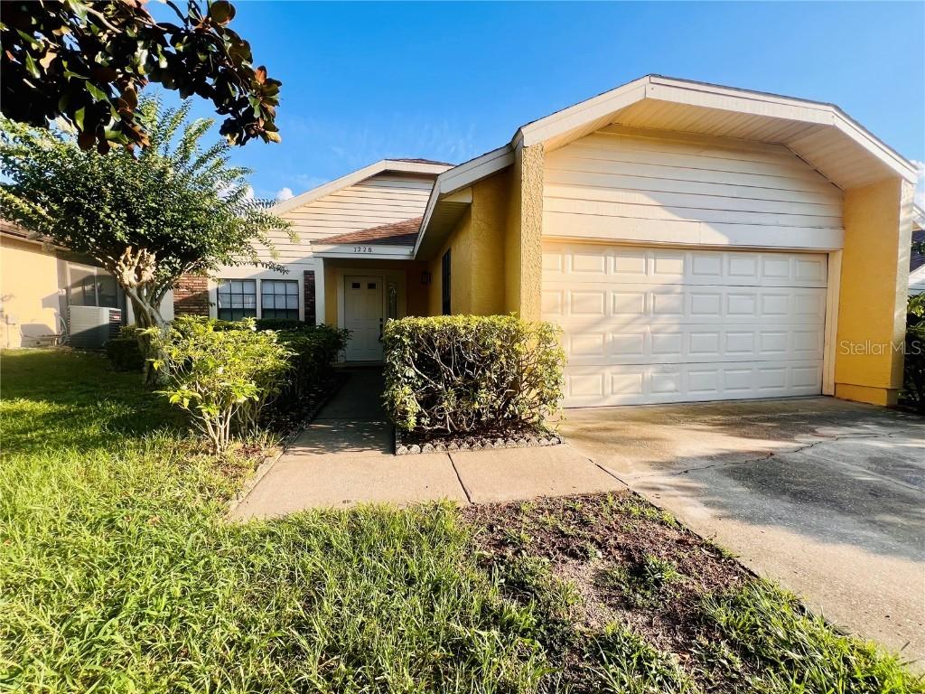 7228 Spring Villas Cir., Orlando, FL 32819