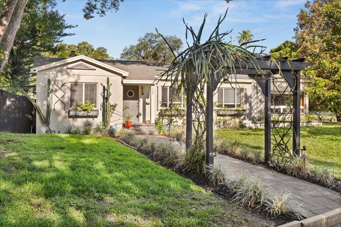 100 Kennison Dr., Orlando, FL 32801