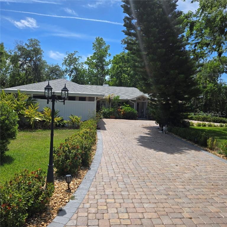 1010 Bolton Rd., New Smyrna Beach, FL 32168