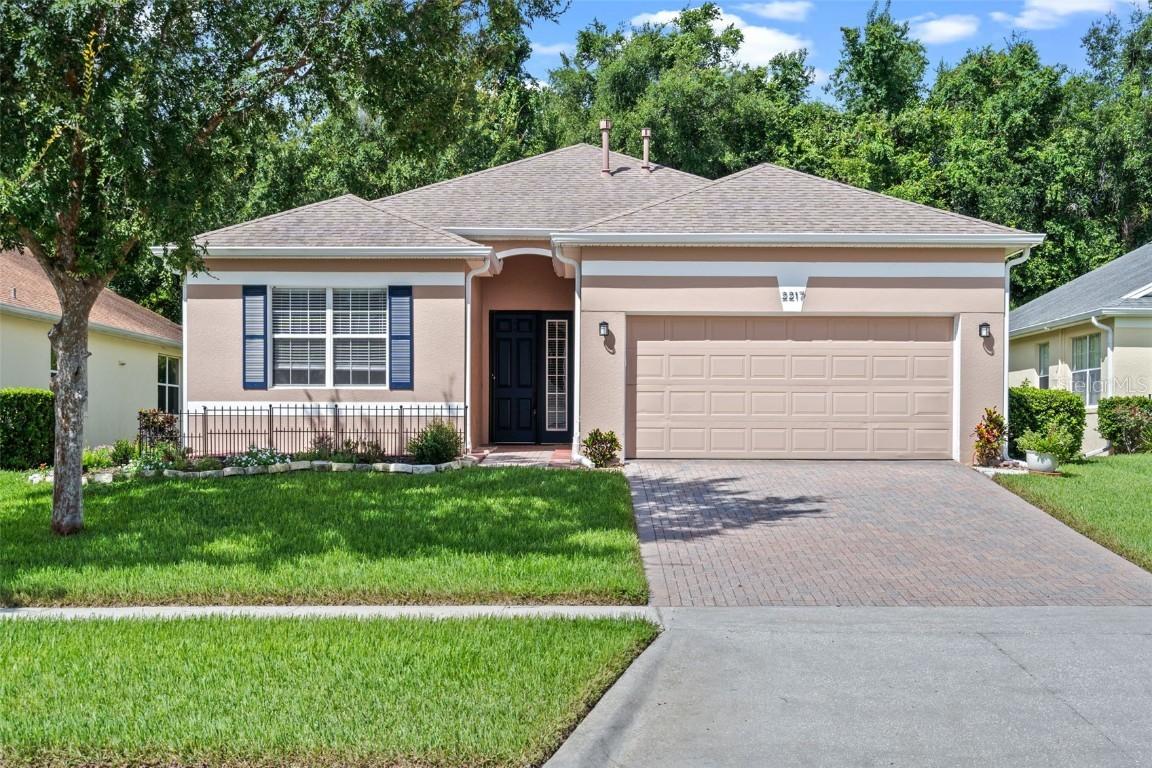 2217 Caledonian St., Clermont, FL 34711