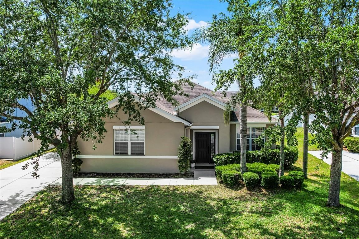 2024 Beardsley Dr., Apopka, FL 32703