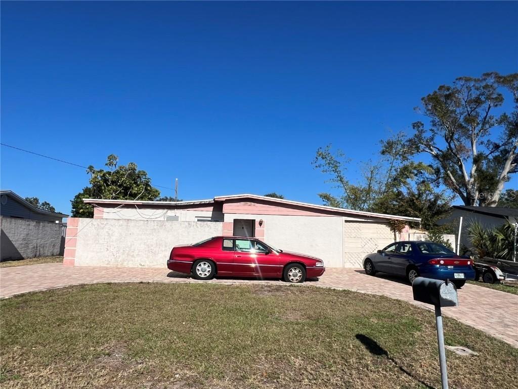 10709 Dowry Ave., Tampa, FL 33615