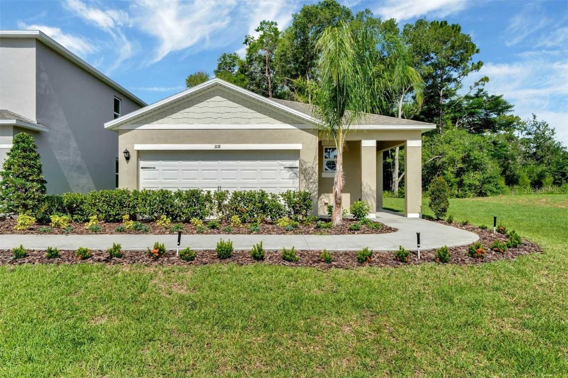 1842 Waggoner St., Kissimmee, FL 34744