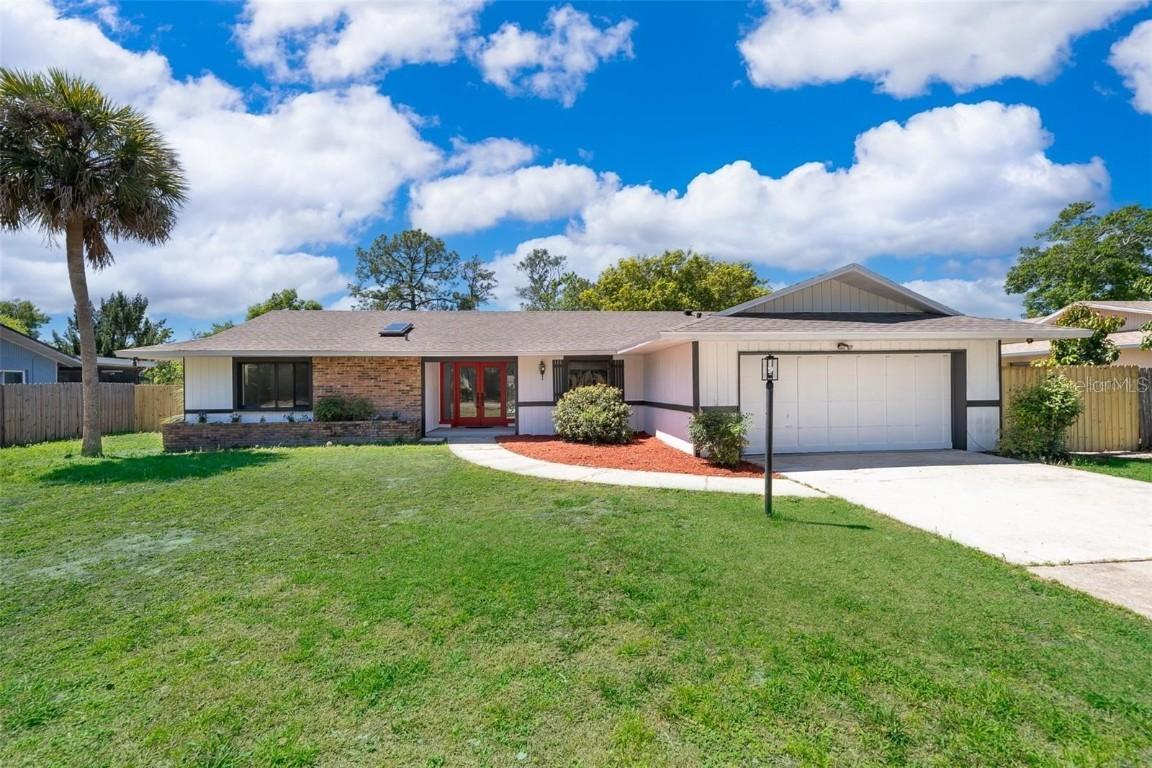713 Coach Light Dr., Fern Park, FL 32730