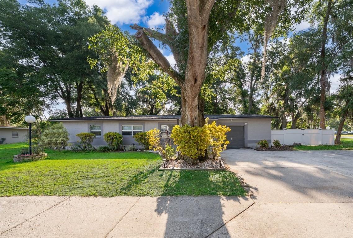 3049 Condel Drive, Orlando, FL 32812