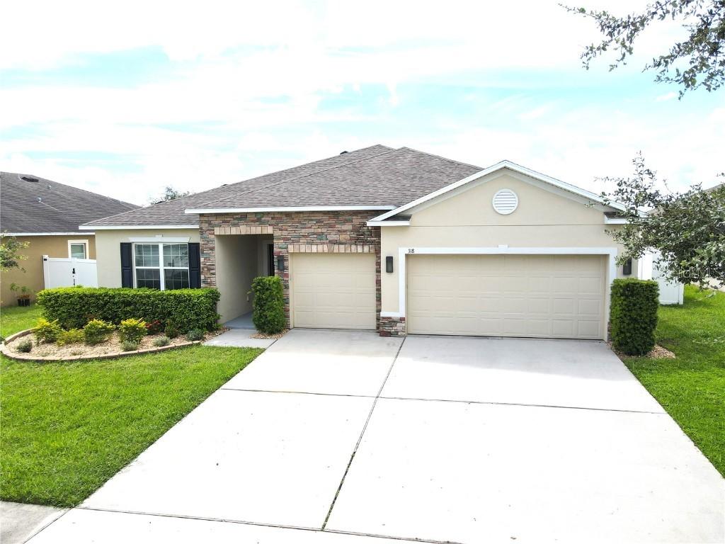 318 Briarbrook Ln., Haines City, FL 33844