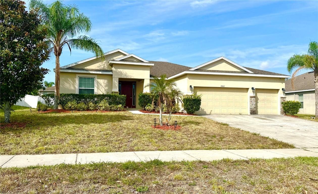 1062 Rock Creek St., Apopka, FL 32712