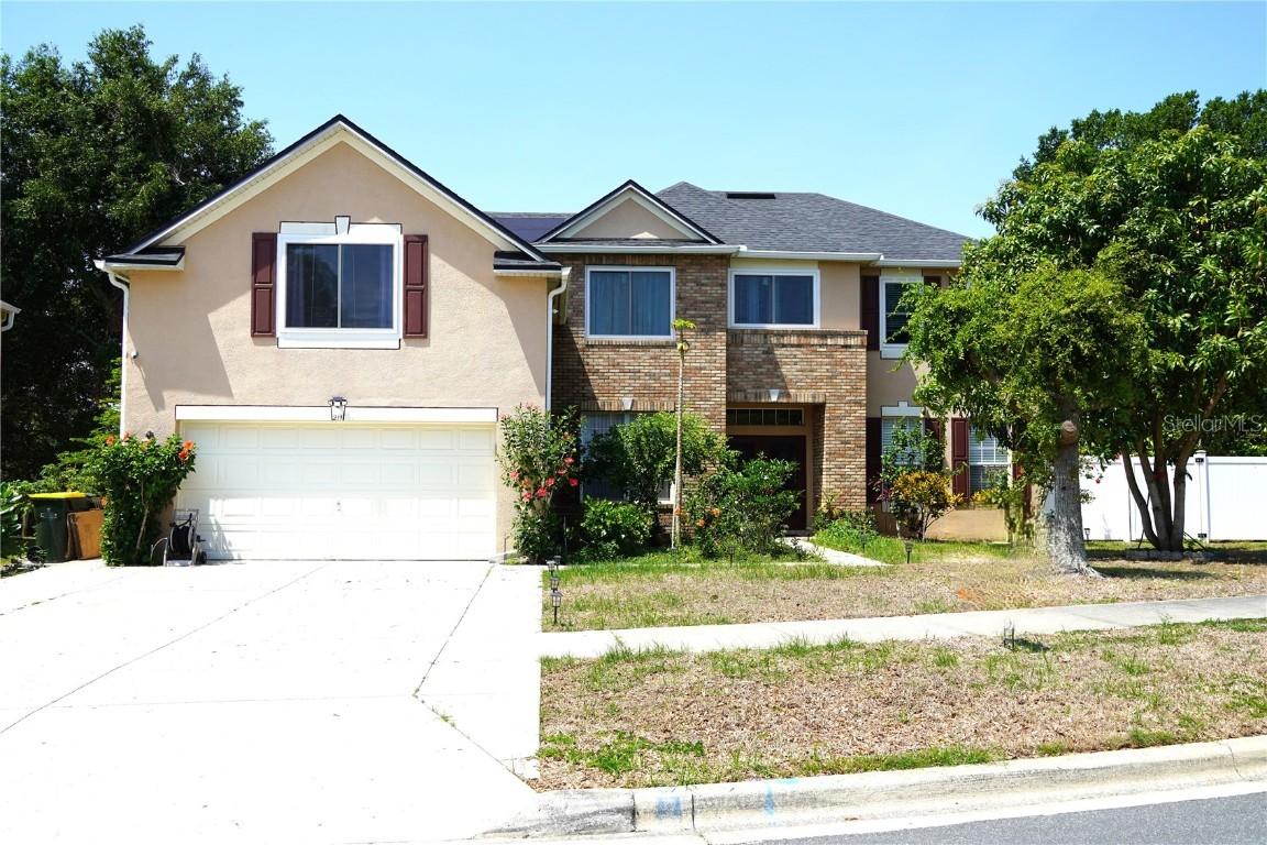 211 Hunt St., Clermont, FL 34711