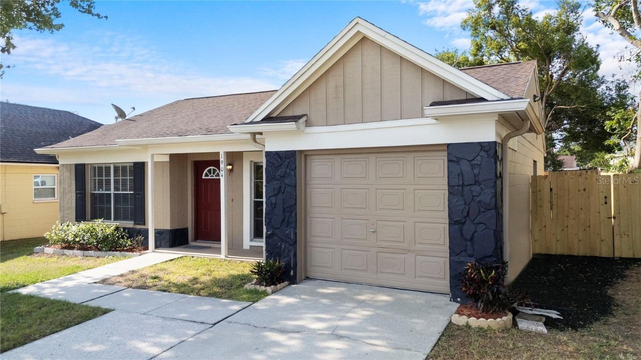 1904 Crown Park Dr., Valrico, FL 33594