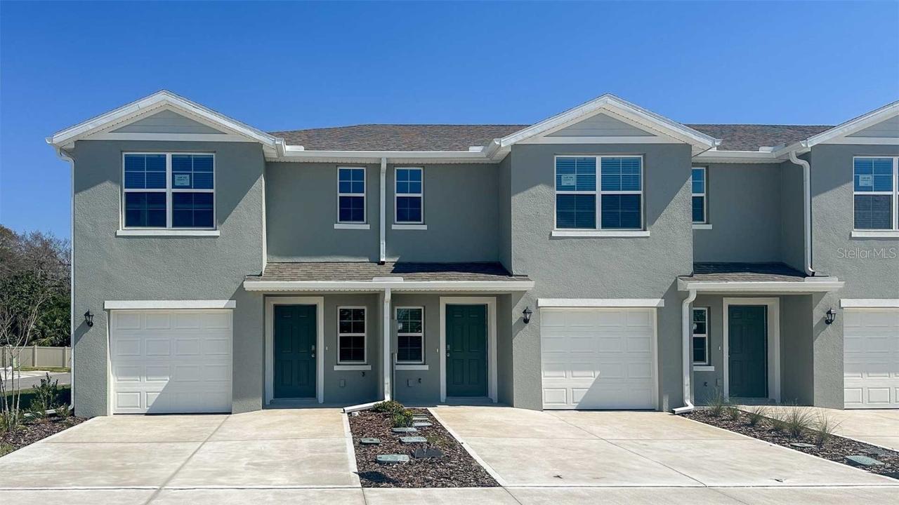 548 Zinfandel Dr., Daytona Beach, FL 32117