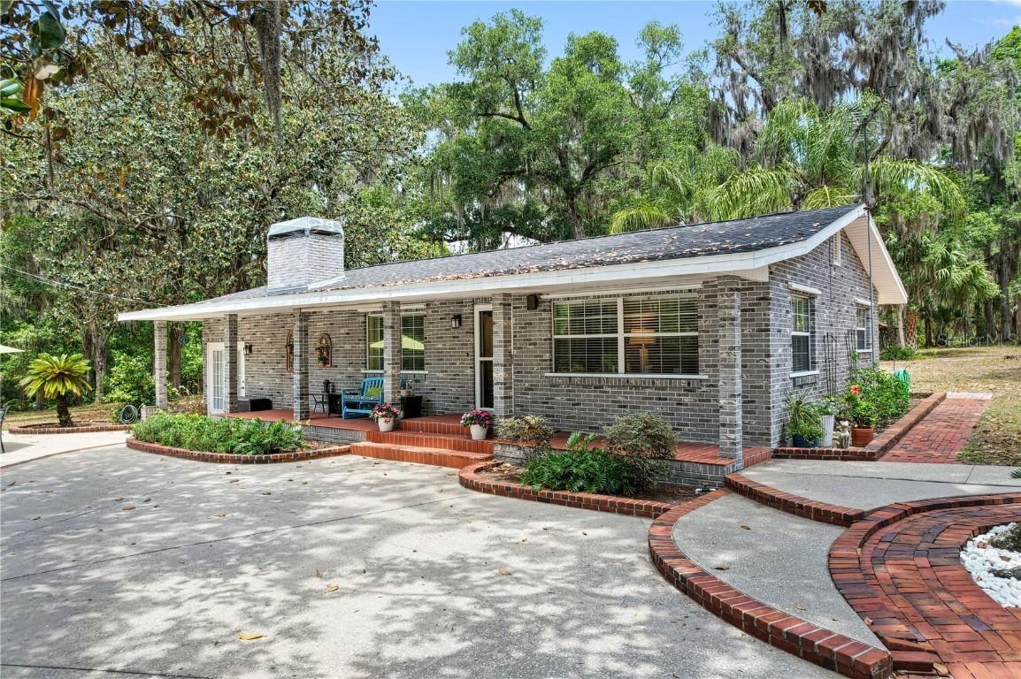 1090 Braddock Rd., Deltona, FL 32725