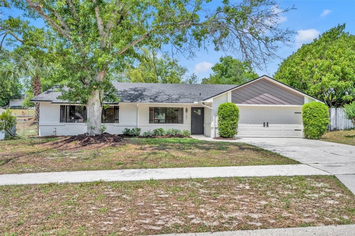 107 Hilltop Dr., Longwood, FL 32750