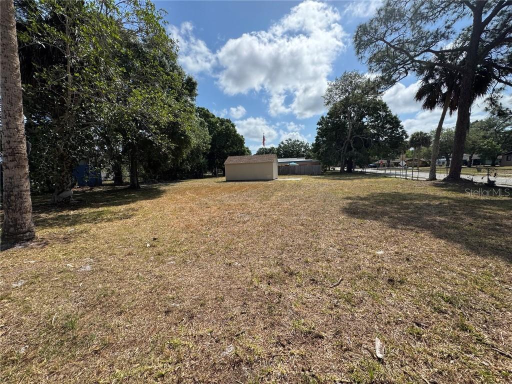 633 S Varr Ave., Cocoa, FL 32922