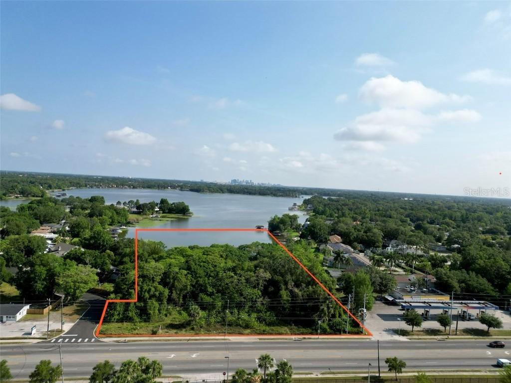 643 W Oak Ridge Rd., Orlando, FL 32809