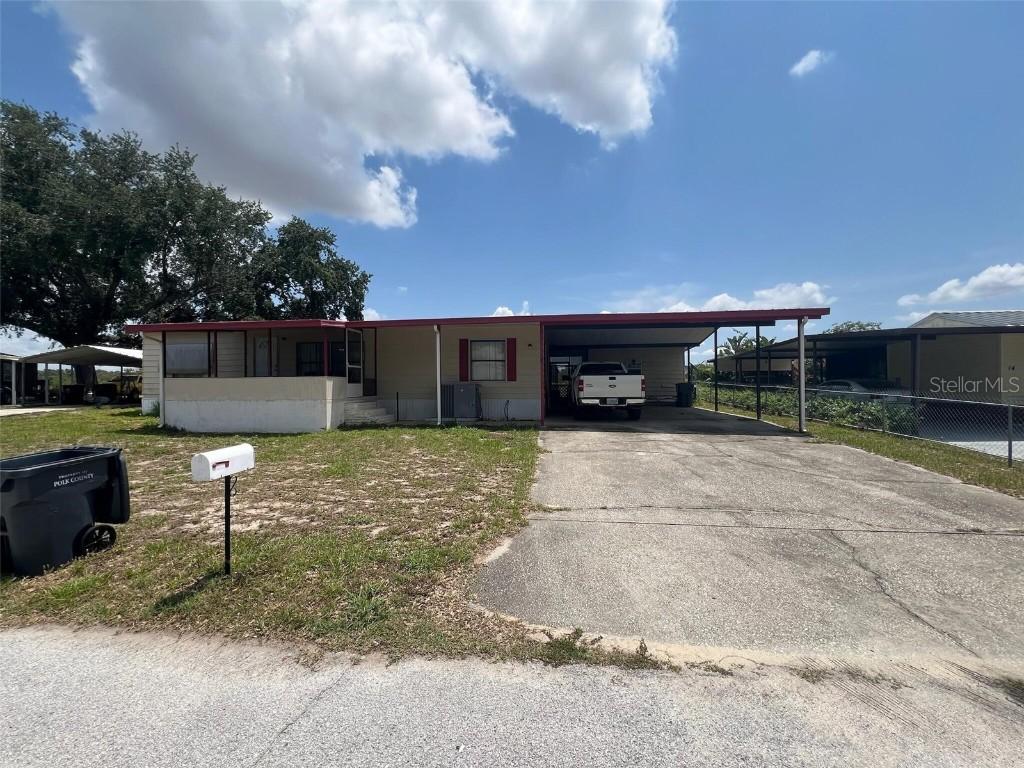 13 Candlelight Loop, Lake Wales, FL 33859
