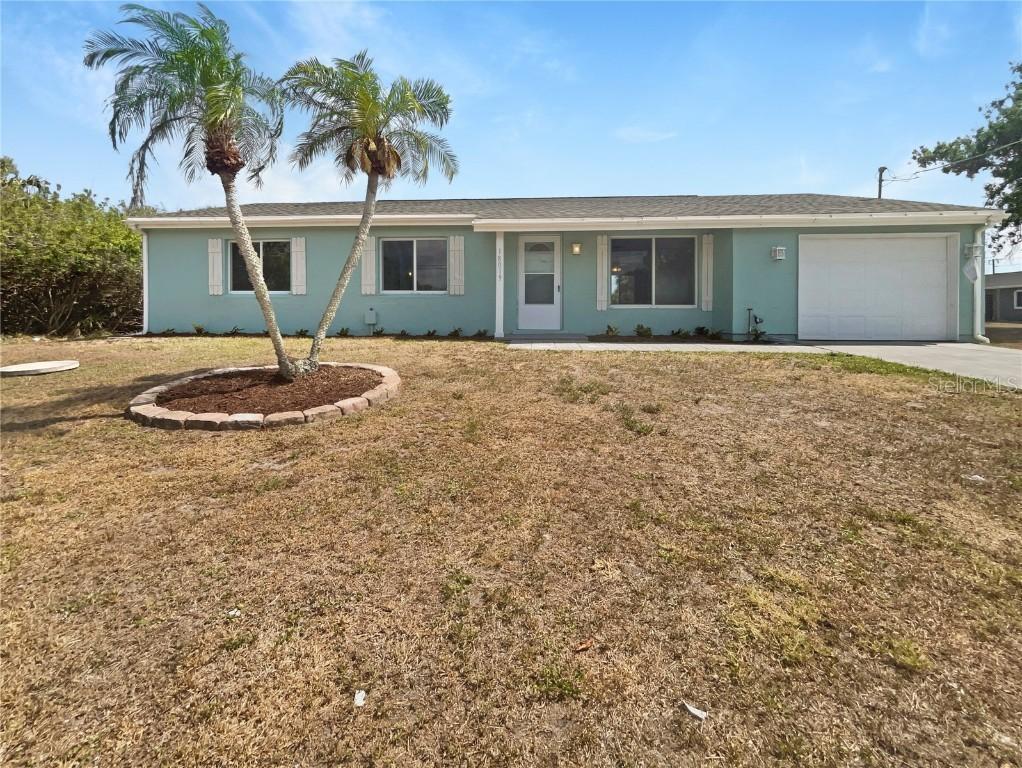 18019 Avonsdale Cir., Port Charlotte, FL 33948