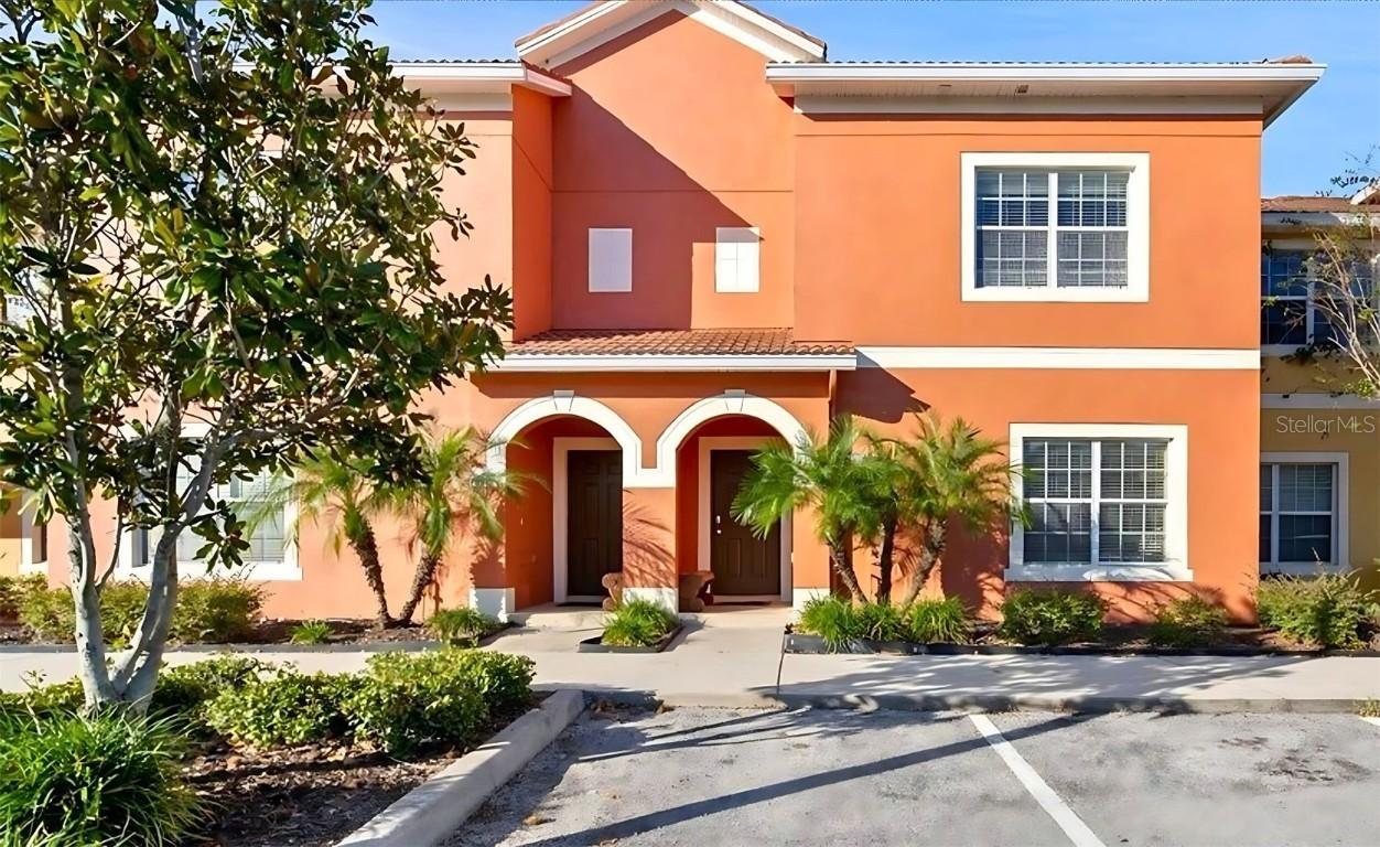 8941 Bismarck Palm Rd., Kissimmee, FL 34747