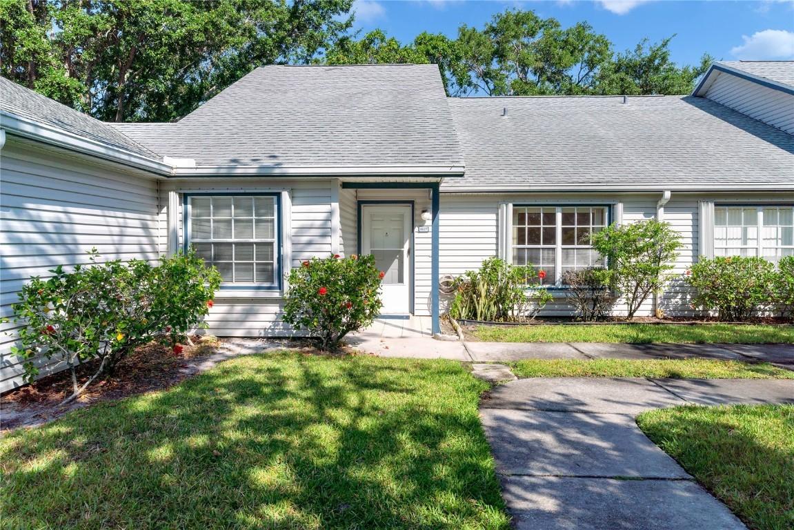 4927 Lake Waterford Way #1-202, Melbourne, FL 32901