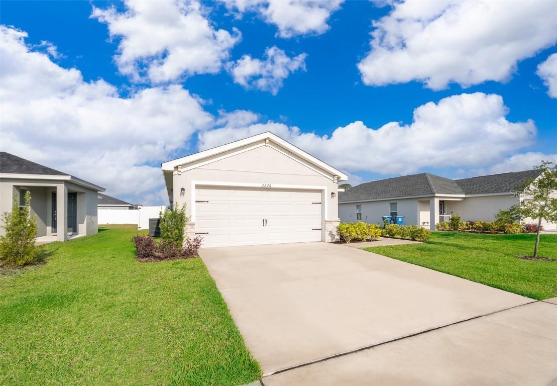 2226 Majestic Span Ave., Eagle Lake, FL 33839