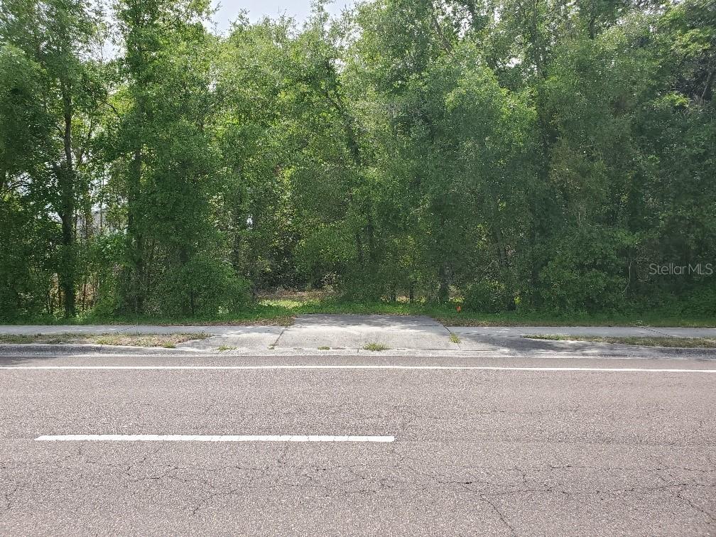 2301 Alafaya Tr., Oviedo, FL 32765