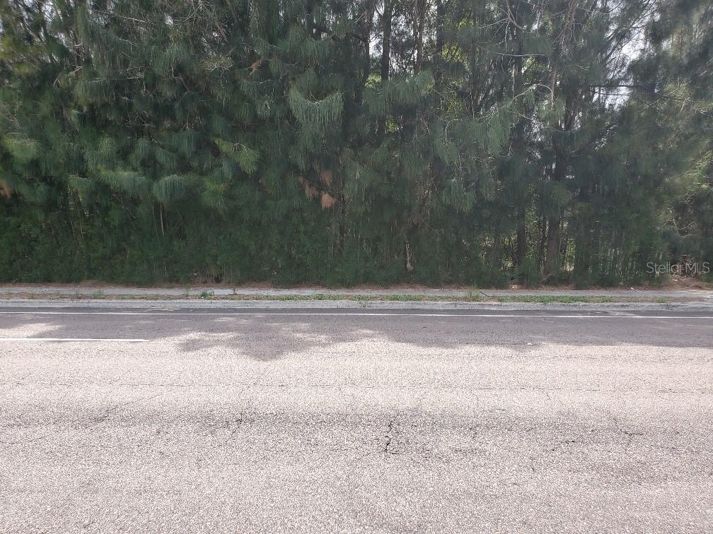 2285 Alafaya Tr., Oviedo, FL 32765