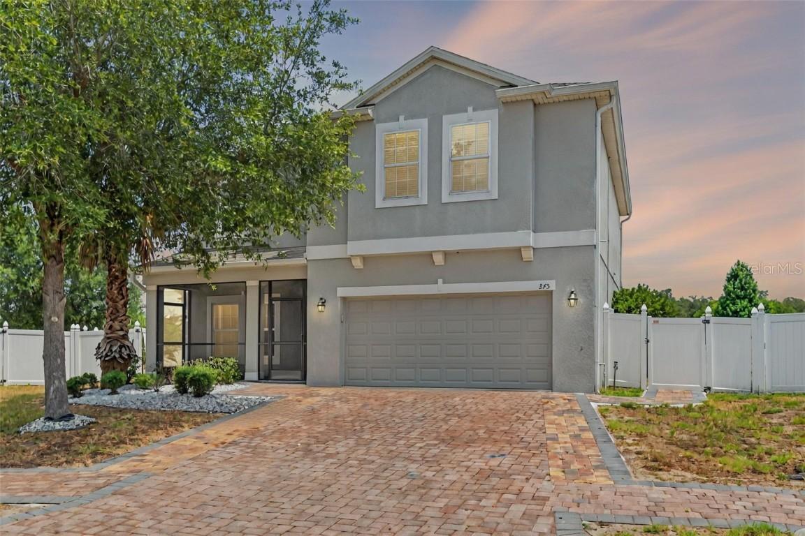 275 Lakeshore Dr., Davenport, FL 33837
