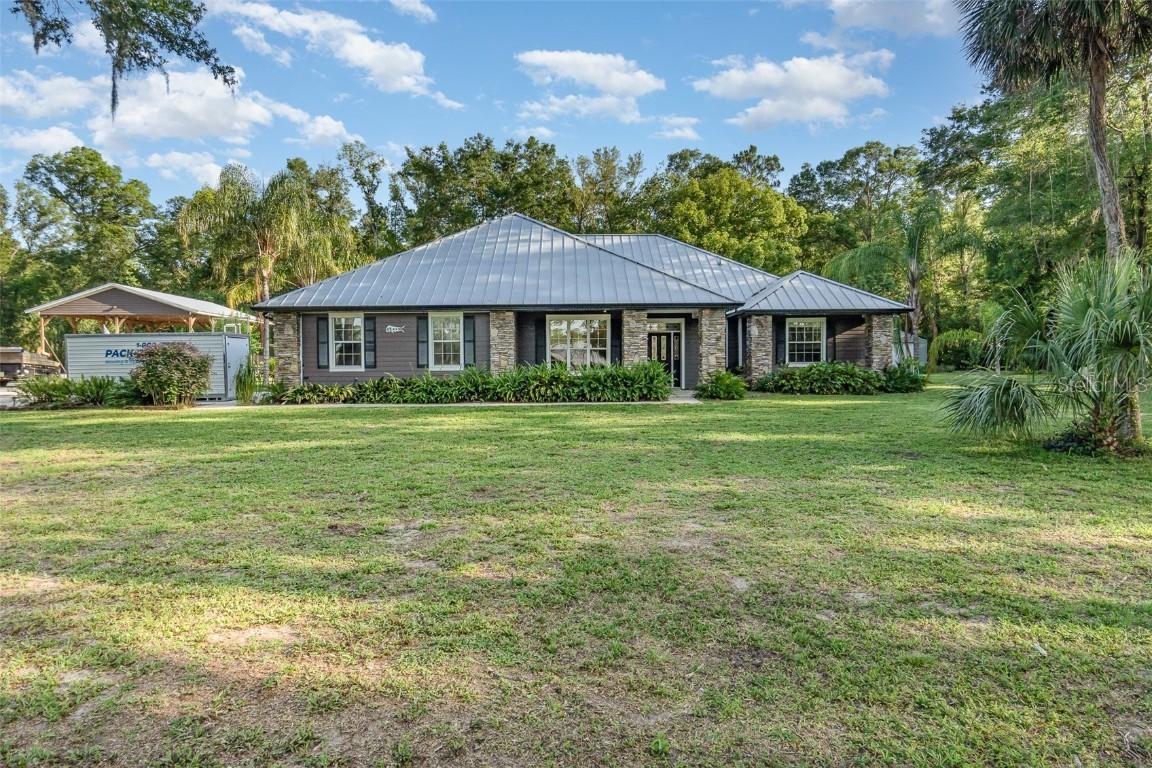 433 Tangerine Ave., Lake Helen, FL 32744