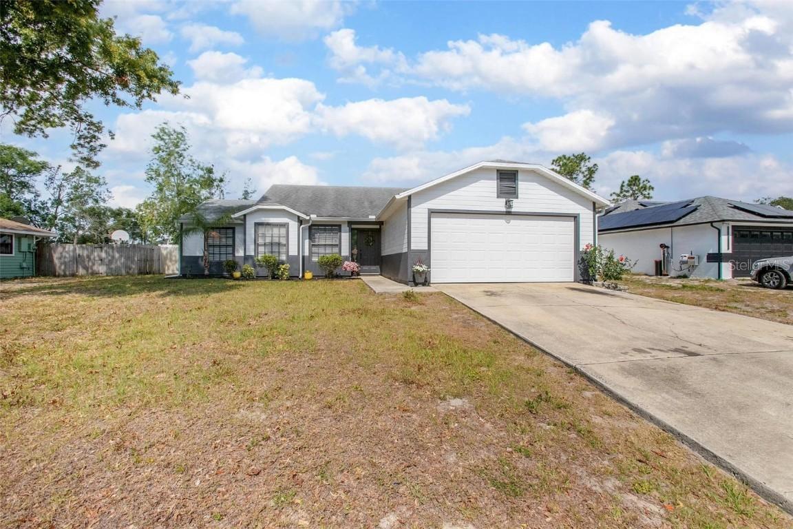 528 Courtland Blvd., Deltona, FL 32738