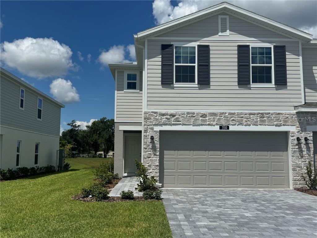 350 Thompson Village Ave., Apopka, FL 32703