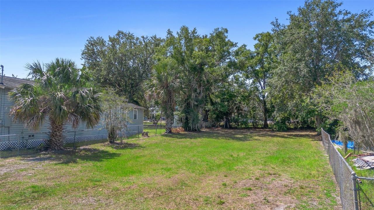 909 W 12th St., Sanford, FL 32771