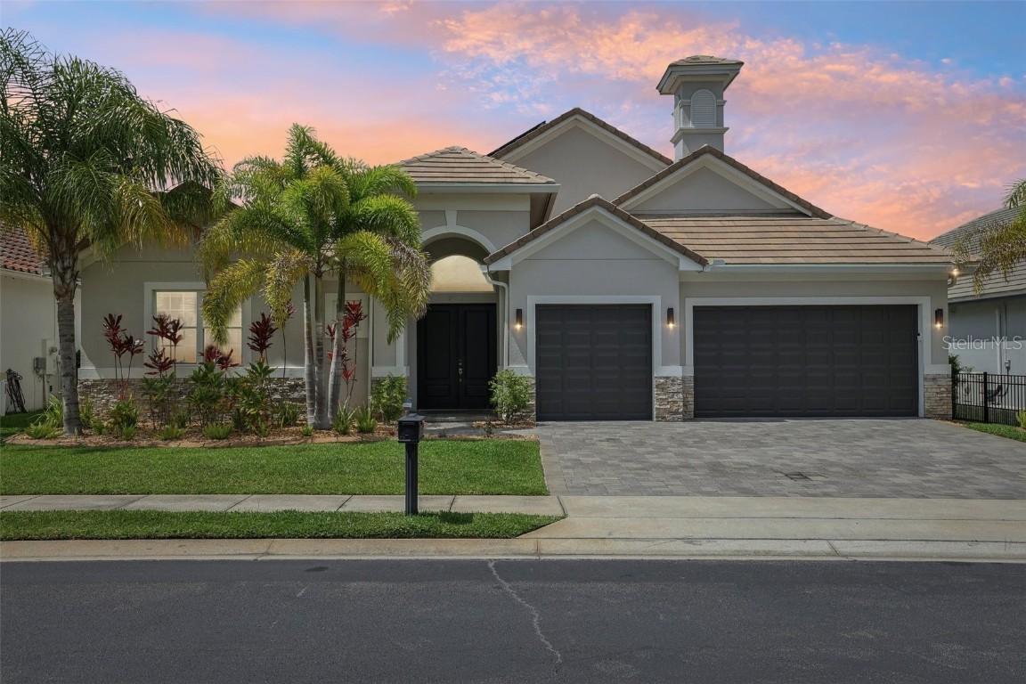2586 Lancaster Ridge Dr., Davenport, FL 33837