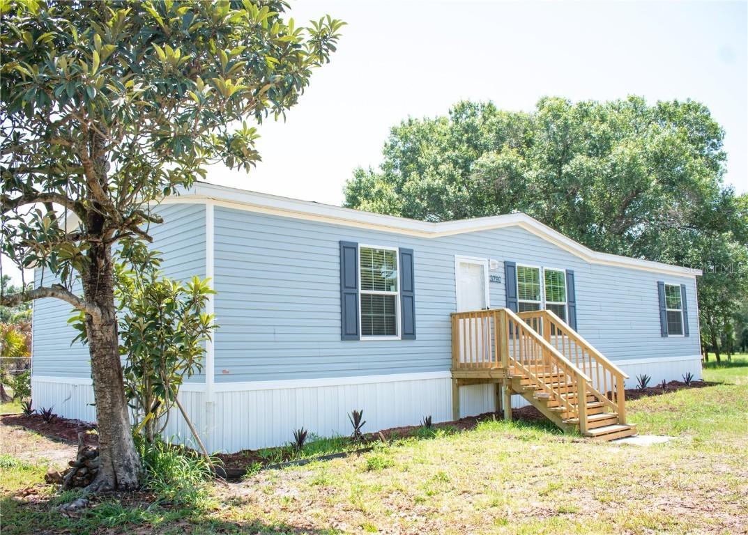 3790 NW 4th Ave., Okeechobee, FL 34972