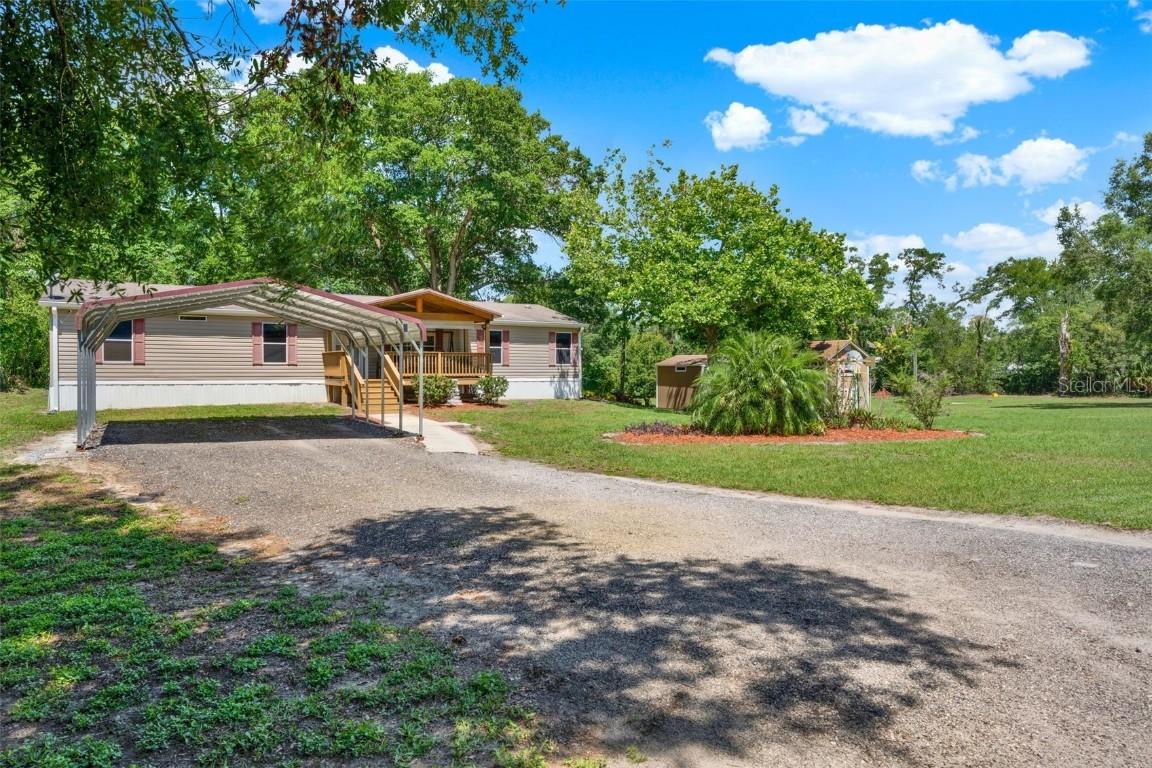 34711 Barry Ln., Sorrento, FL 32776
