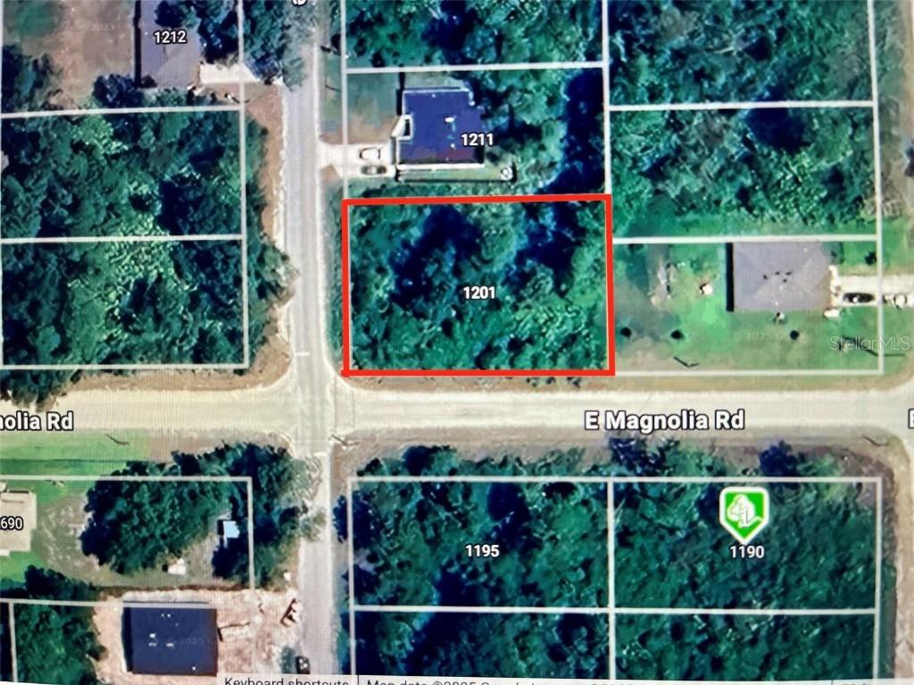 1201 8th Ave., Deland, FL 32724
