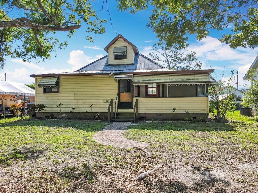 1511 New York Ave., St Cloud, FL 34769