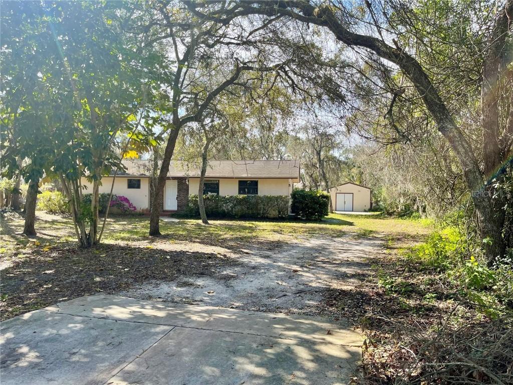 285 W 2nd St., Chuluota, FL 32766