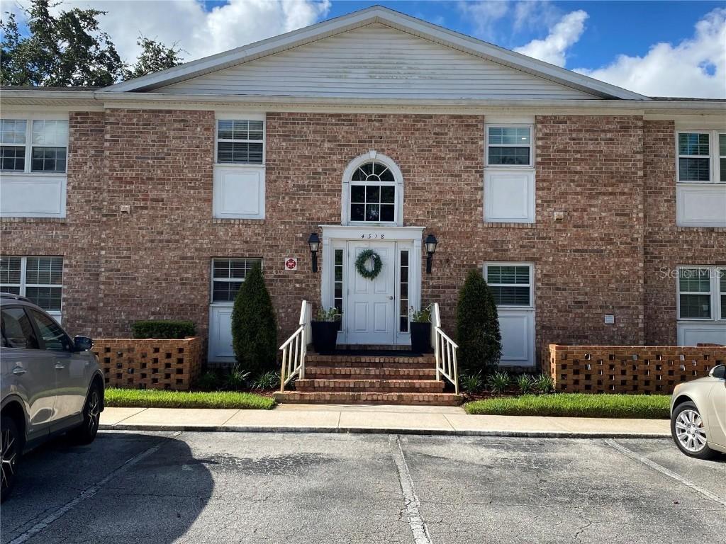 4318 Lake Underhill Rd. #17A5, Orlando, FL 32803