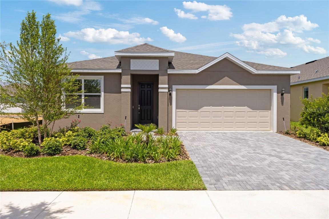 499 Silver Palm Dr., Haines City, FL 33844