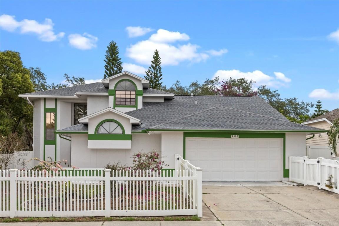 4527 Sandhurst Dr., Orlando, FL 32817