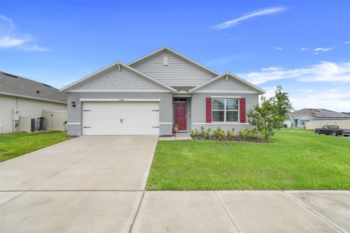 11284 Amber Ridge Dr., Zellwood, FL 32798