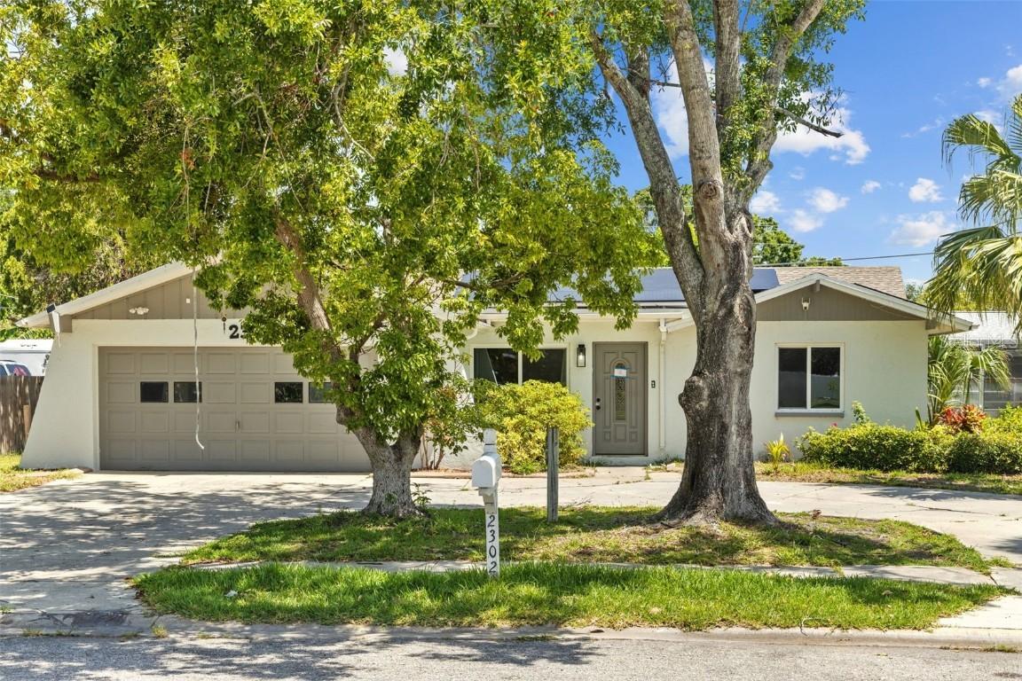 2302 16th St., Palmetto, FL 34221