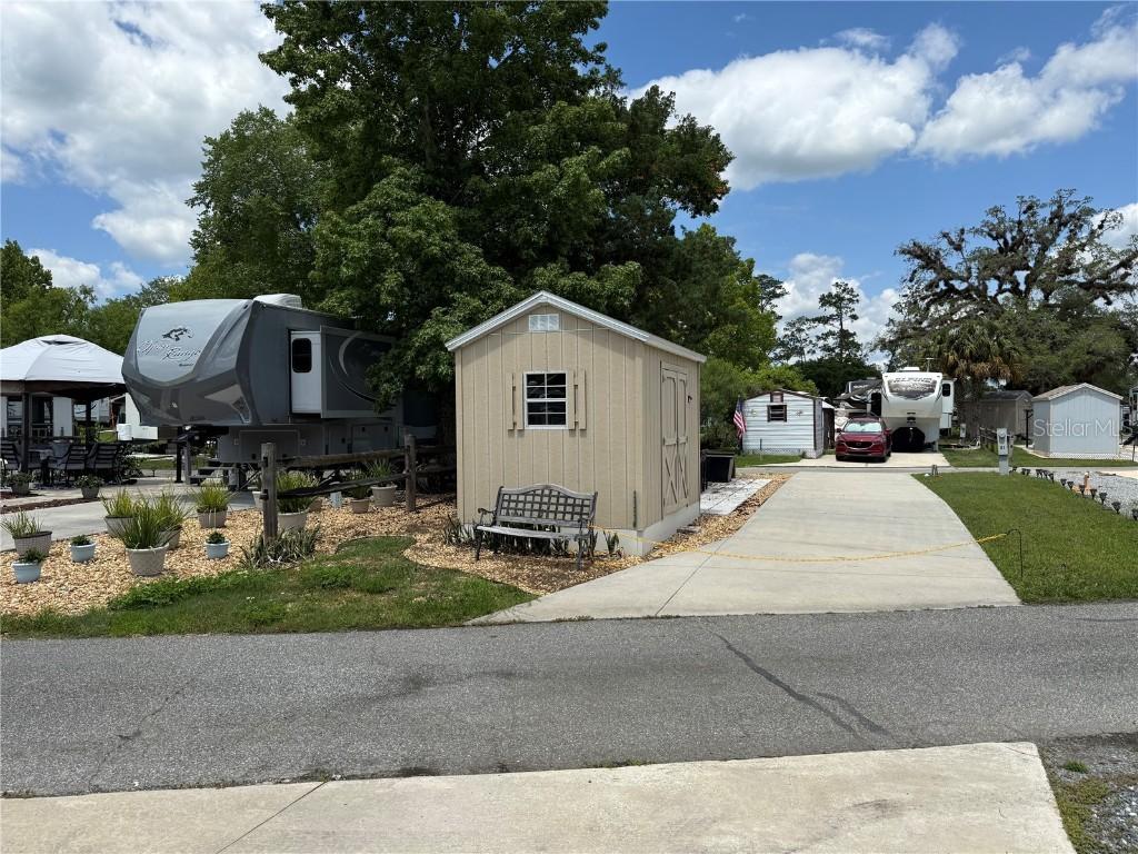 2826 NE 104th Ave., Silver Springs, FL 34488