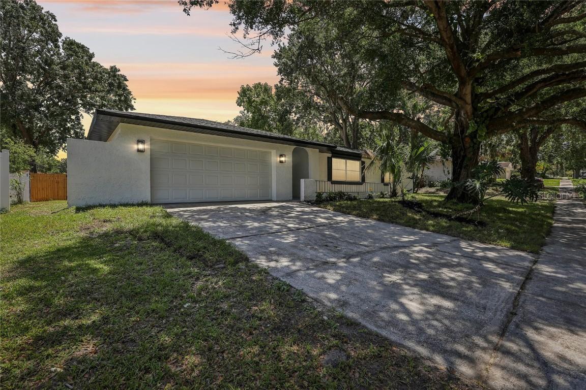 641 Peachwood Dr., Altamonte Springs, FL 32714